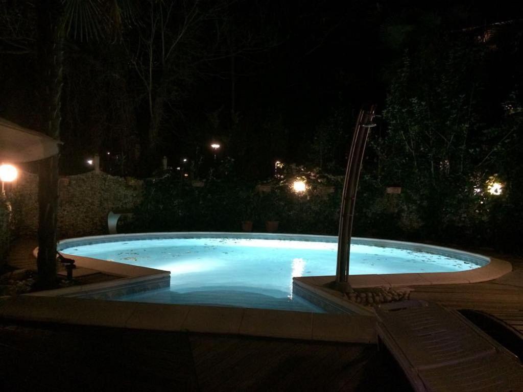 רימיני Hotel Bengasi מראה חיצוני תמונה